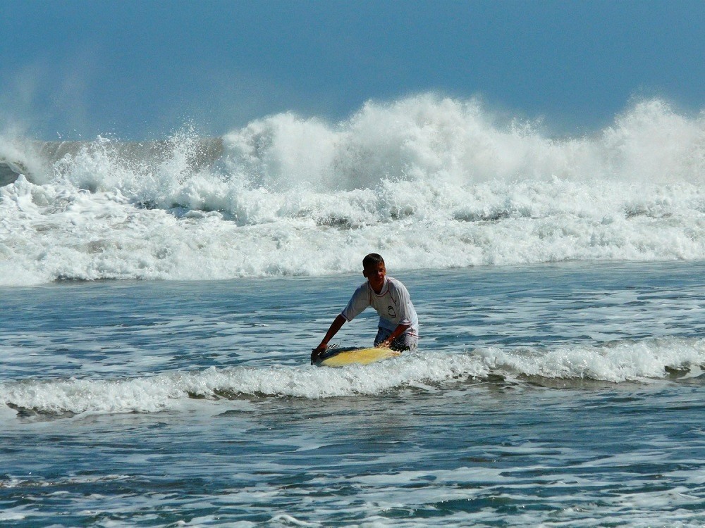 Волны на Бали