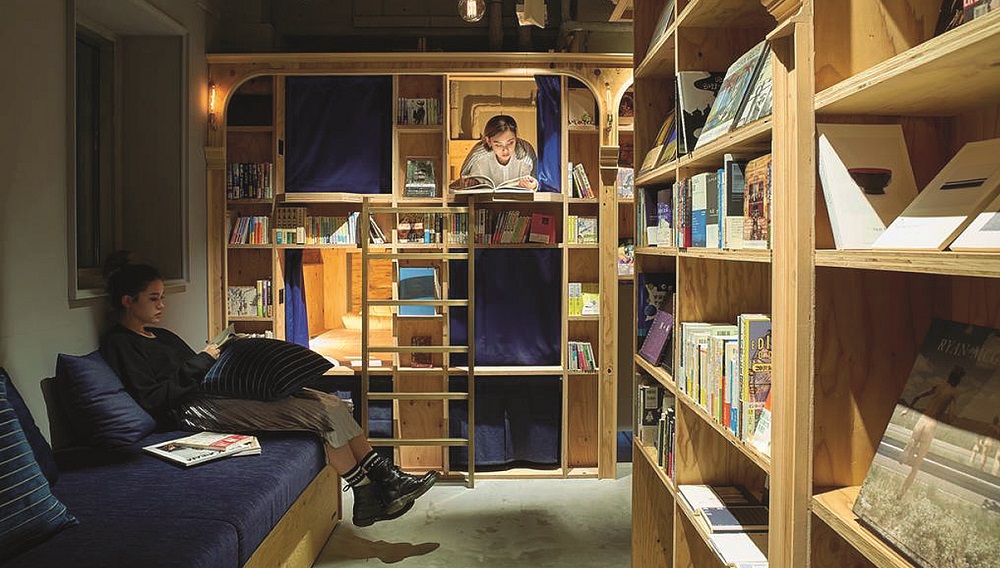 Книжный хостел в Токио