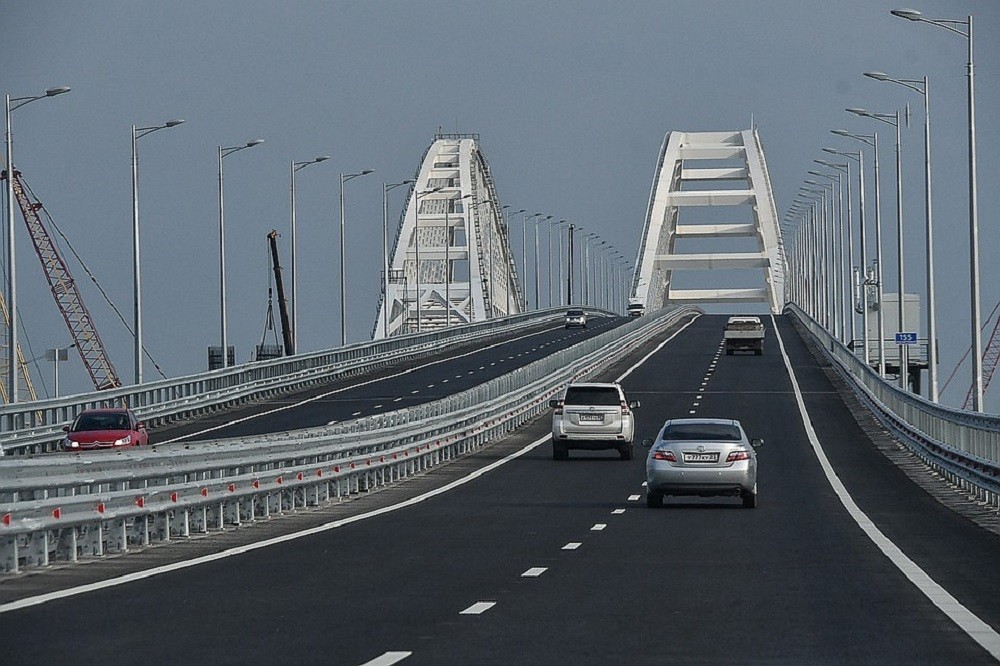 Крымский мост открылся