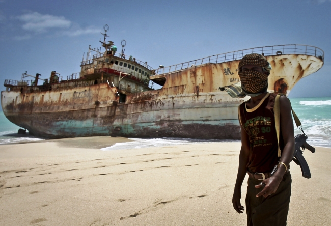 Mogadishu city Somali pirates 2