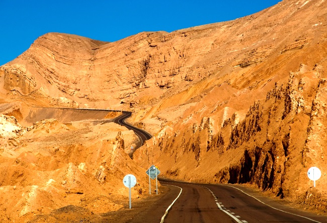 Atacama is the driest desert in the world 3