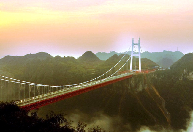 Мост Айчжай  самый длинный подвесной мост в мире 5