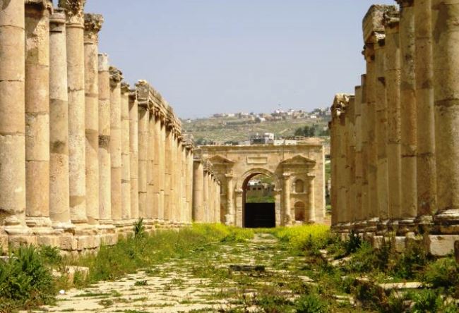 Antiquities of the Jews or the city of Jerash 4