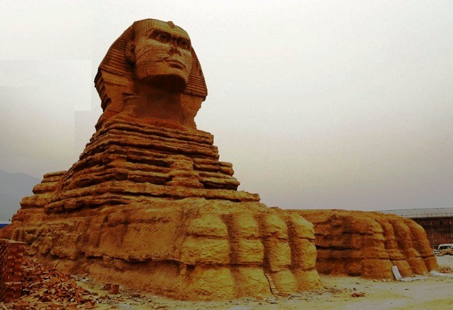 Sphinx in China True true 4