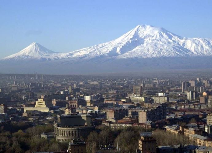 Интересные места Европы Розовый город Ереван 2