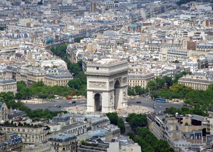 Топ 5 важнейших достопримечательностей Парижа 3
