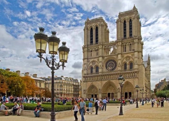 Топ 5 важнейших достопримечательностей Парижа 4
