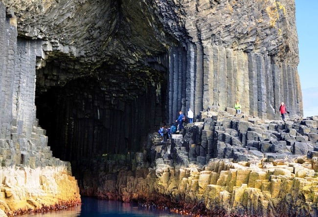 Фингалова Пещера на острове Стафф 4