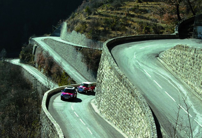 Highway Col de Turini is the drayverskogo road in the world 2