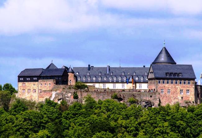 Топ-10 отелей в замках в Германии 7