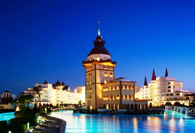 Топ-10 крутых бассейнов в отелях Турции 9