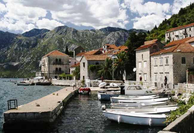 Топ-10 самых лучших курортов Черногории 4