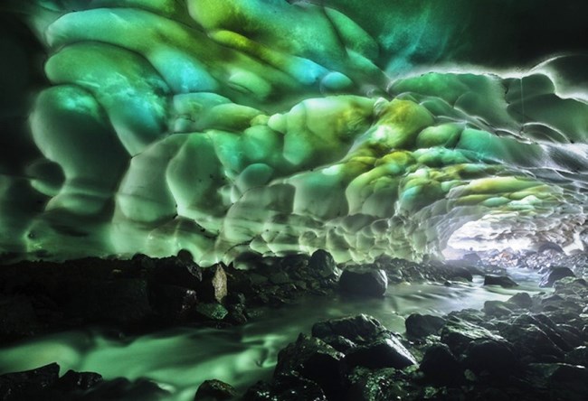 Ледяные пещеры Камчатки 2