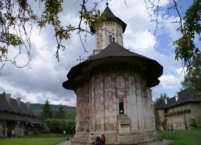 Европа и ее достопримечательности монастырь Молдовица 3
