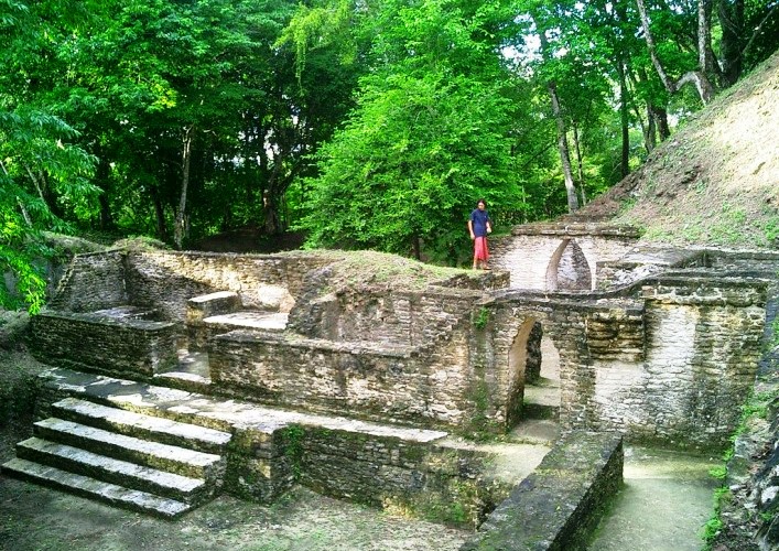 Путешествие по Америке древний город майя Кахаль Печ 3