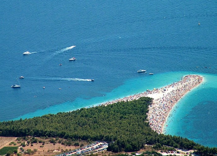 Популярный отдых в Европе Хорватия пляж Золотой Рог 4