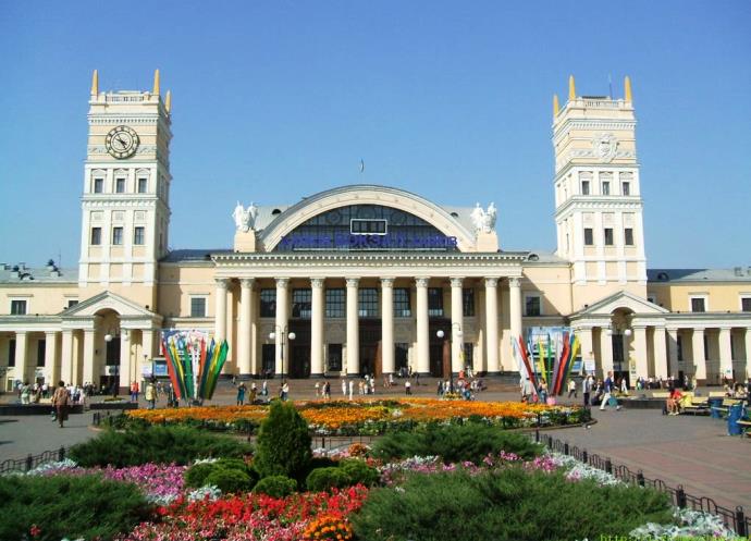 Туризм и отдых в Европе посетим вторую столицу Украины  Харьков 2