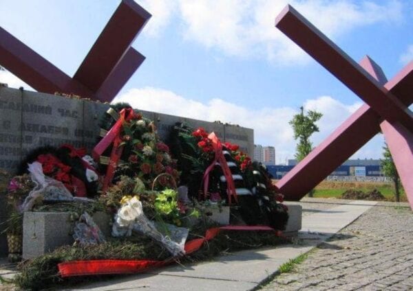 Монумент защитникам Москвы «Ежи»